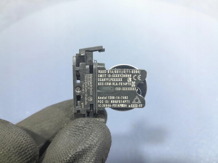 фото №5, Audi a3 8y ключ pilot 4m0959754