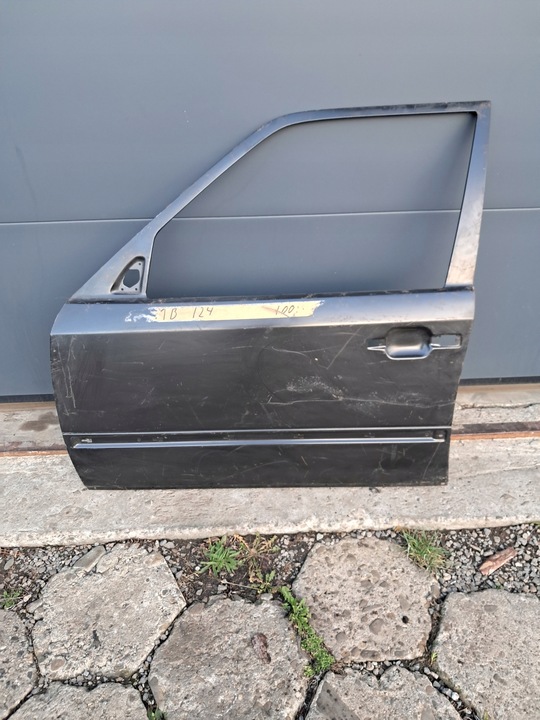фото №1, Обшивка двері лівих mercedes w124 1247220109 нове оригінал