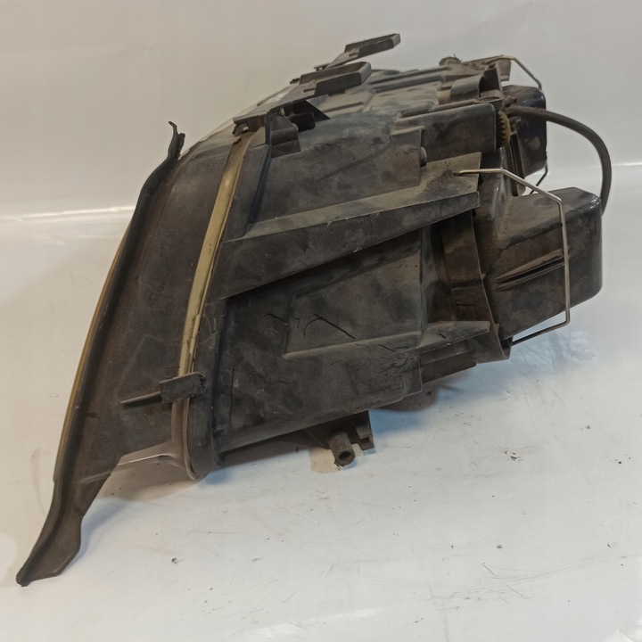 фото №10, Audi a6 c5 лампа правая перед передняя 148468-00 148466-00