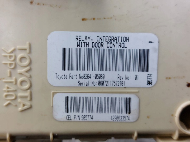 фото №8, Набір стартовий toyota avensis t25 2.0 d4d 89661-05a50 89741-05070