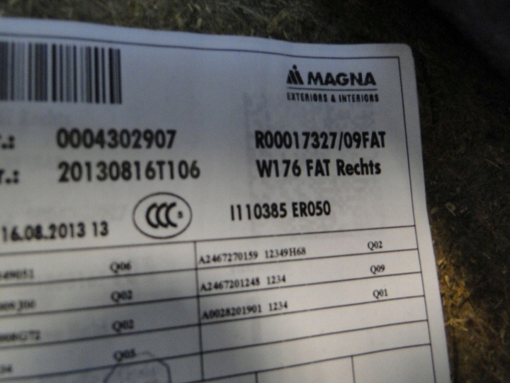 фото №10, Mercedes a w176 176 оббивка двері боковина праві