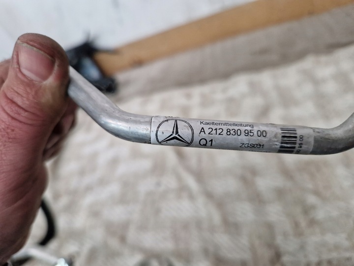 фото №5, Mercedes w218 cls шланг кондиціонера