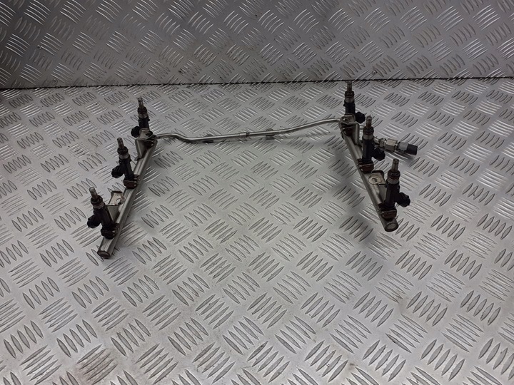 фото №8, Планка впрыскивающий audi a6 c6 2.4 06e133551