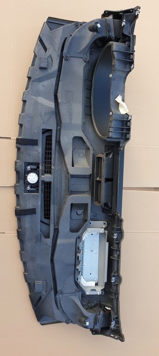 фото №12, Панель раздаточная консоль капот решётки воздуховод канал audi a4 b7 оригинальный номер европа