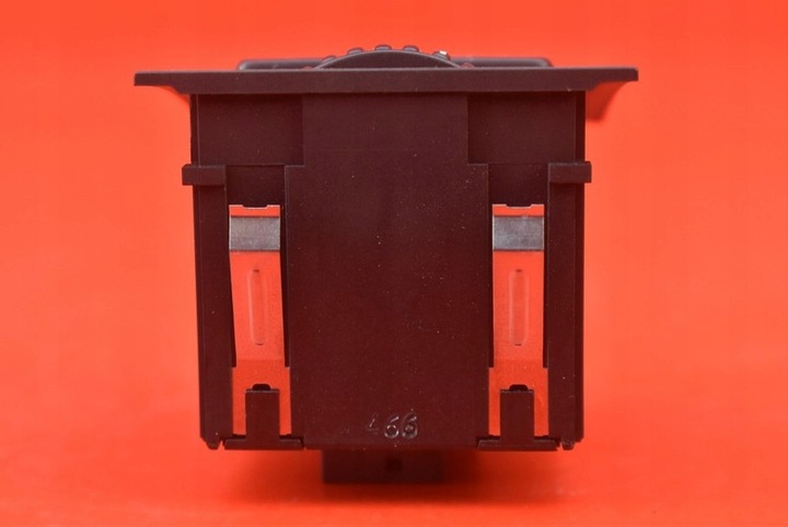 фото №6, Выключатель света аварийных 6945952 bmw e90 e91 04-10