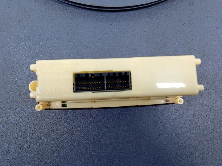 фото №6, Mitsubishi galant viii панель кондиціонера mr568514