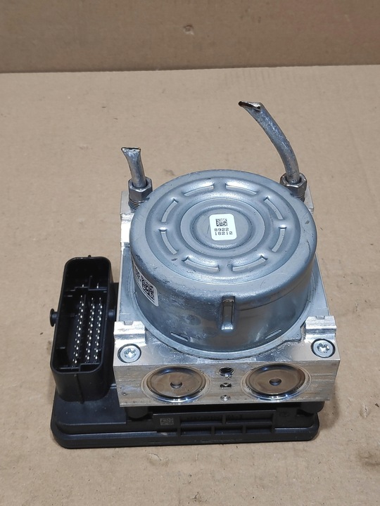 фото №6, Насос abs гальмівна модуль блок керування 1.0tce dacia sandero iii 10063332351