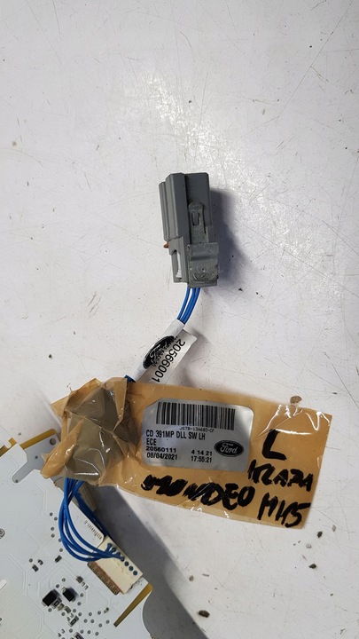 фото №11, Лампа led кришки ford mondeo mk5 універсал рестайлінг