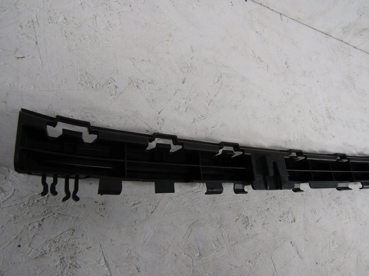 фото №9, Mercedes b w246 ползун бампера средний зад