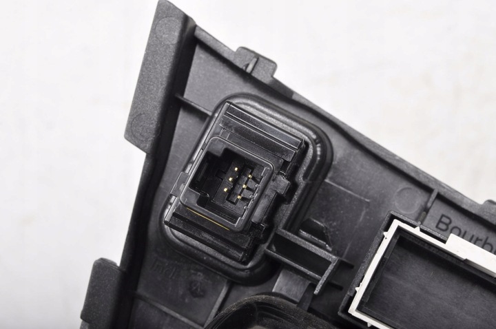 фото №11, Toyota avensis t27 бардачок пепельница 58804-05180