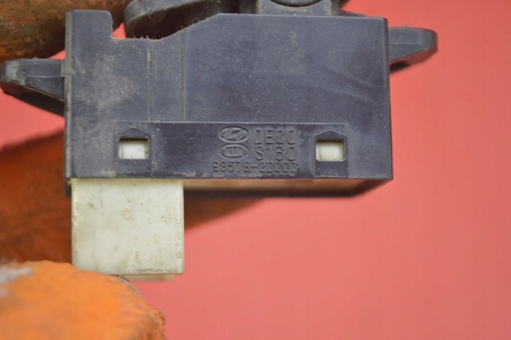 фото №8, Вимикач підйому скла правий перед 93578-2d000 kia cerato 1 i 04-08