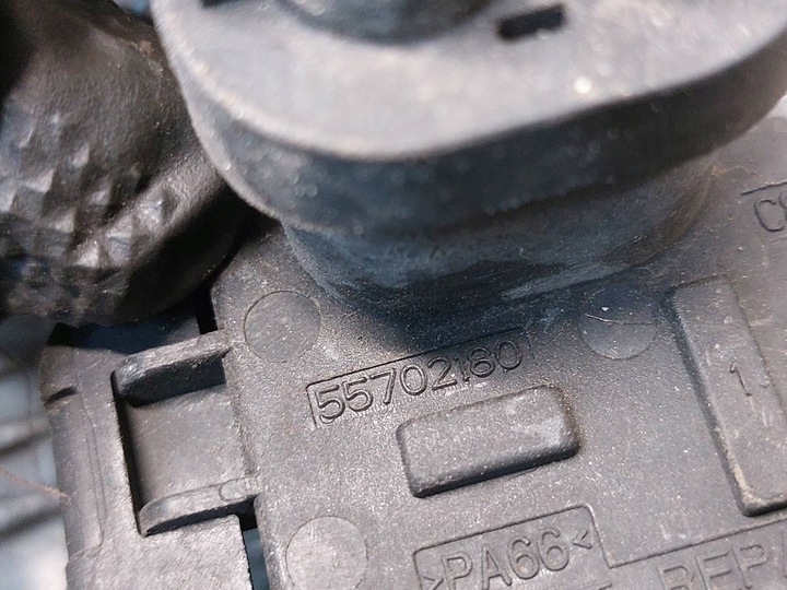 фото №9, Радіаторів води вентилятор fiat grande punto 1.4 16v e5480005 51797135