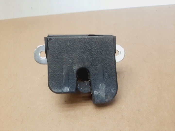 фото №7, Замок крышки багажника vw touran i mk1 годы 2003-2006 1t0827505f