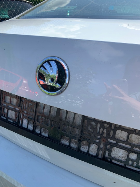 фото №9, Skoda superb iii sedan liftback кришка багажника з скло - ls9r