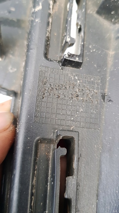 фото №12, Уголок бампера левый перед audi q4 e-tron