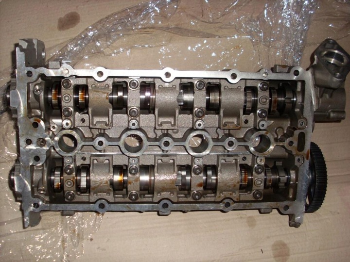 фото №7, Vw audi кришка клапанів 04e103475 04e103469g