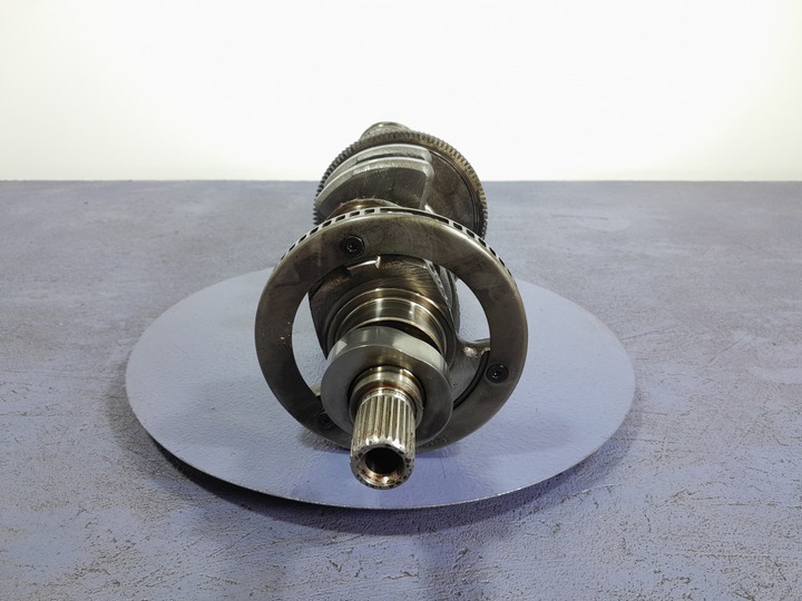 фото №6, Volvo xc60 ii 2.0d мягкий гибрид d420t8 wał коленчатый 32290819