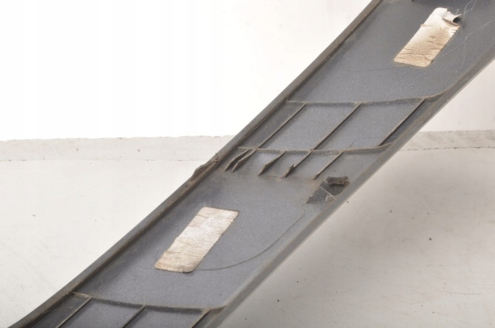 фото №14, Kia carens iv накладка планка кришки 87310-a4100