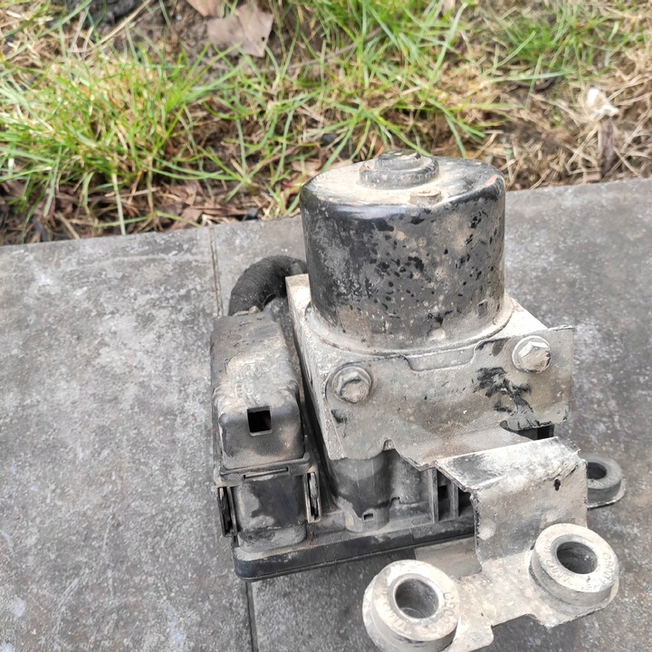 фото №1, Насос abs golf 4 leon 1c0907379l