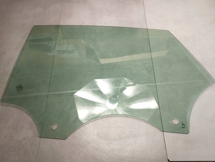 фото №1, Audi a5 sportback 8t стекло левая зад 2016