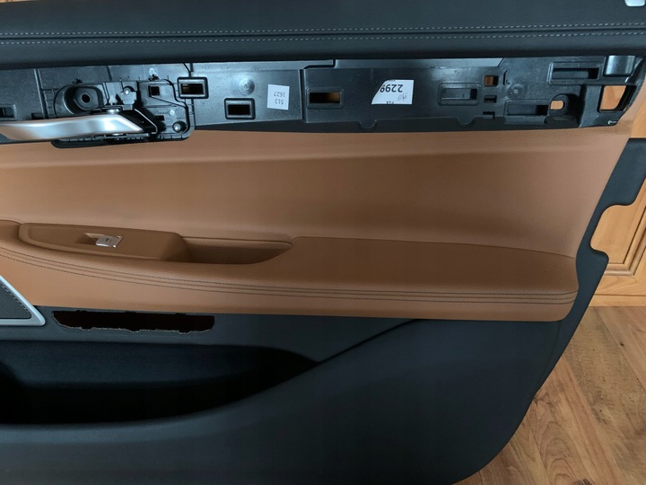 фото №6, Обшивки дверь bmw g11 g12 коньяк перед зад комплектные боковина