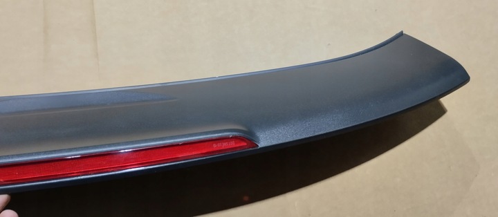 фото №2, Накладка спойлера лопасти крышки свет сплав volkswagen id.4 11a827555c