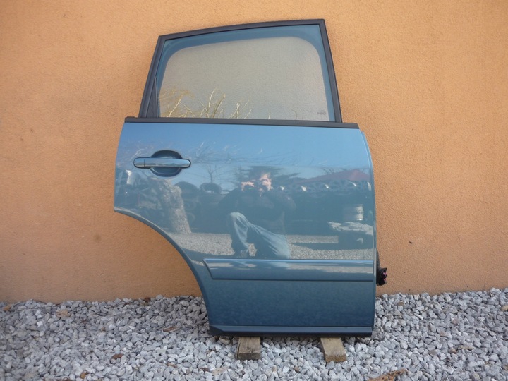 фото №1, Дверь правые зад audi a2 lz5r очень красивый оригинал 1999-2005