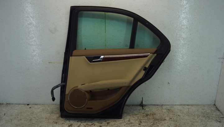 фото №13, Дверь правые зад mercedes c w204 c359 359 sedan