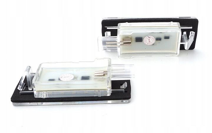 фото №2, Opel vectra c универсал 02-08 лампочки номерного знака rej. led