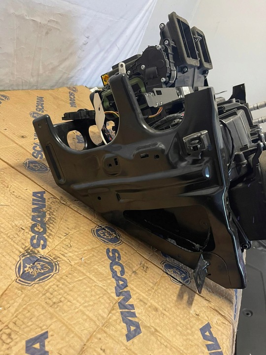 фото №14, Scania r s отопитель корпус радиатор