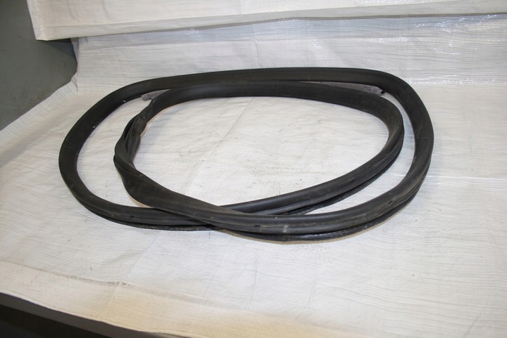 фото №8, Audi a4 b5 прокладка дверь зад правая левая сторона