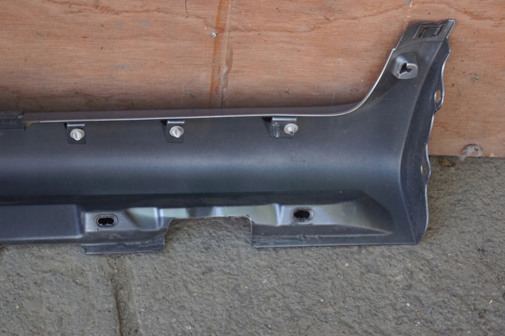 фото №13, Поріг планка порогова права volvo c30 r-design