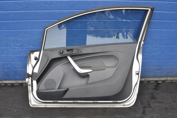 фото №11, Ford fiesta mk7 двері правий перед передні 3d