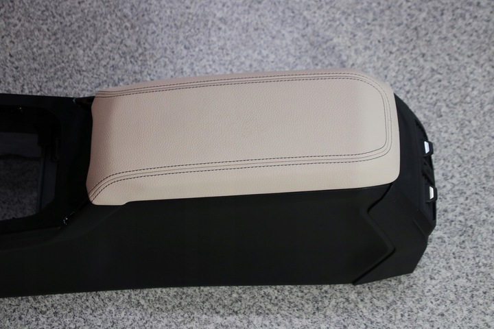 фото №6, Bmw f40 f44 туннель средний подлокотник бежево-серый