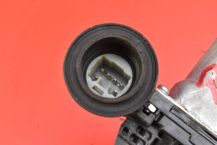 фото №6, Склопідйомник правий зад eu 85720-58010 toyota prius 2 ii xw20 03-11