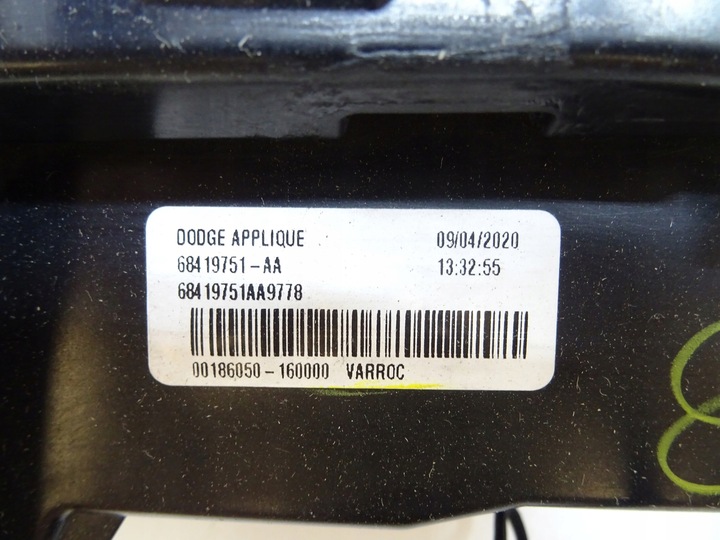 фото №14, 2015-2023 challenger лампа зад задня середня оригінальна led 2020 рік