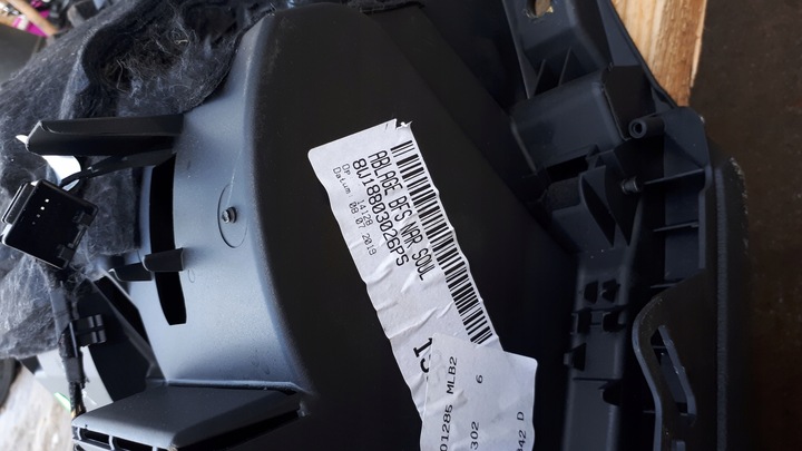 фото №10, S4 b9 a4 8w бардачок пасажира панелі 8w1880302 usa