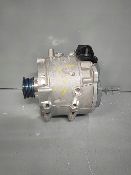 фото №1, Audi a6 c7 4n a7 a8 d5 4k q7 ii 4m q8 q5 80a ii генератор 4n0903028q