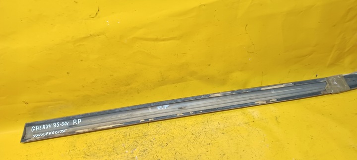 фото №9, Планка дверь правый перед ford galaxy i 7m0853517f тёмно-синяя