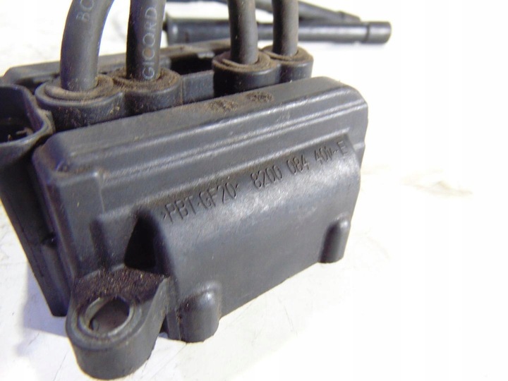 фото №3, Катушка зажигания провода clio ii 1.2 8200084401