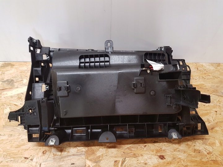 фото №6, Бардачок пасажира maserati levante 670043149