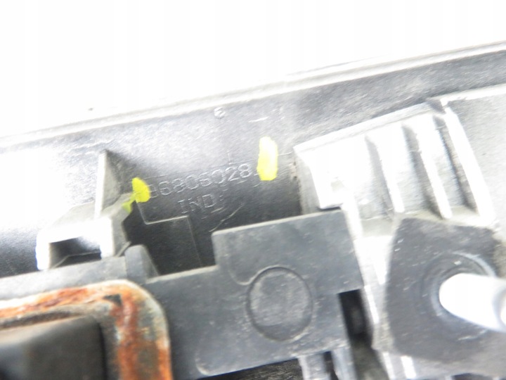 фото №4, Накладка крышки peugeot 308 sw 96806028 etsc