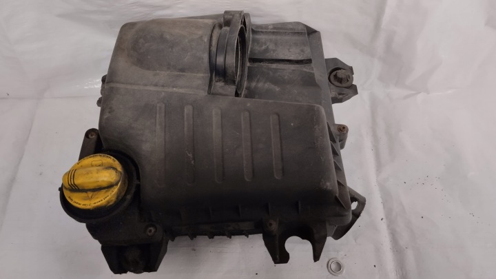 фото №5, Корпус фільтра повітря renault trafic ii opel vivaro a 2.0 dci 8200760899