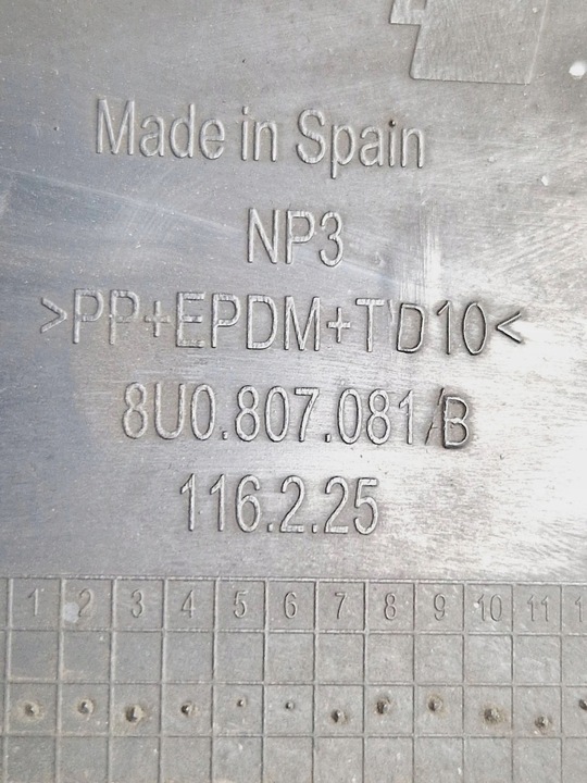 фото №7, Audi q3 8u 2012 защита ремня передней