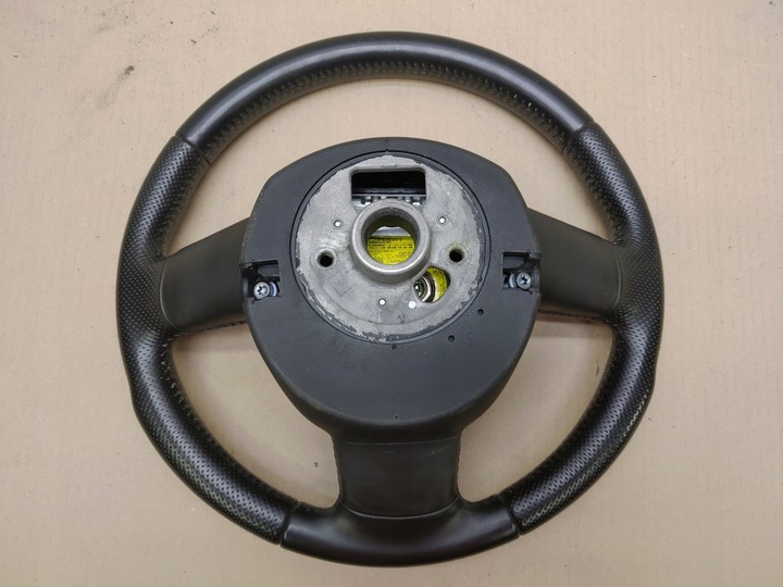 фото №10, Кермо + подушка безпеки мультифункція шкіра s-line sline audi a3 8p роки 03-08