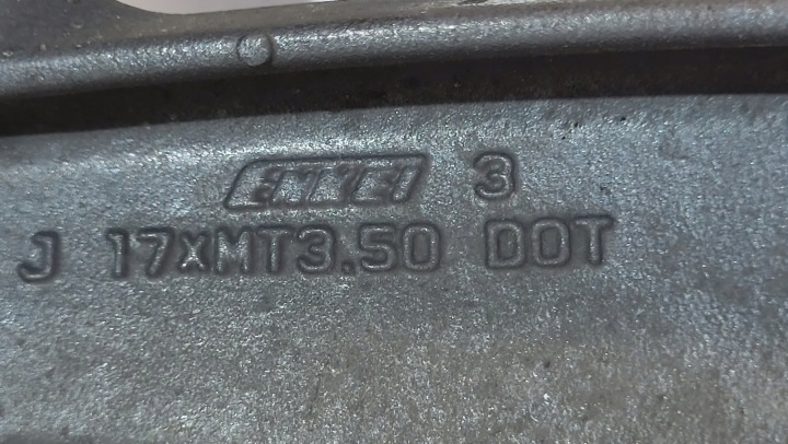 фото №7, Диск перед 410731554jd 17" x 3,50" kawasaki zzr 1100 1993-2001r