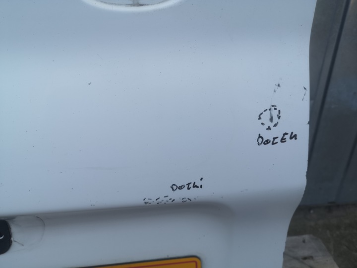 фото №11, Дверь skrzydelkowe левый зад opel vivaro a renault trafic ii рестайлинг 06-14