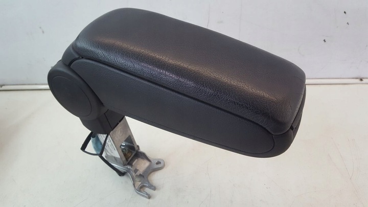 фото №11, Подлокотник туннель audi a6 c5 2,5 tdi