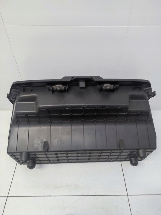 фото №8, Бардачок полка вкладка багажника перед audi q8 e-tron etron