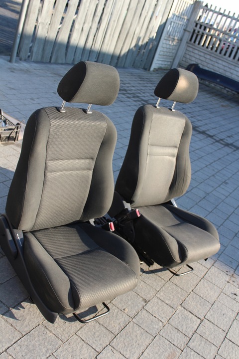 фото №7, Сидіння сидіння перед toyota avensis t25